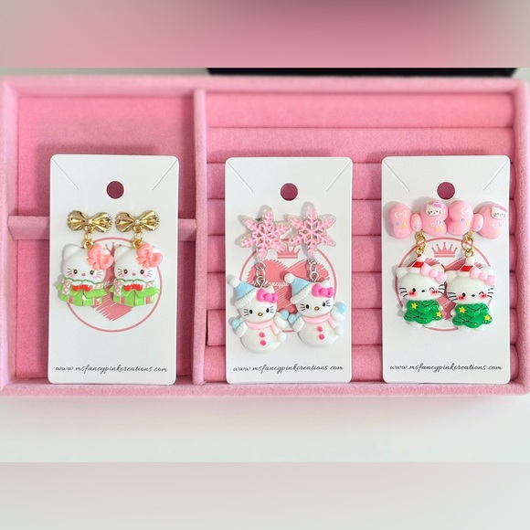 Hello Kitty Handmade Christmas Earrings - Picture 1 of 5